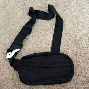 Steve Madden Black Crossbody Bag